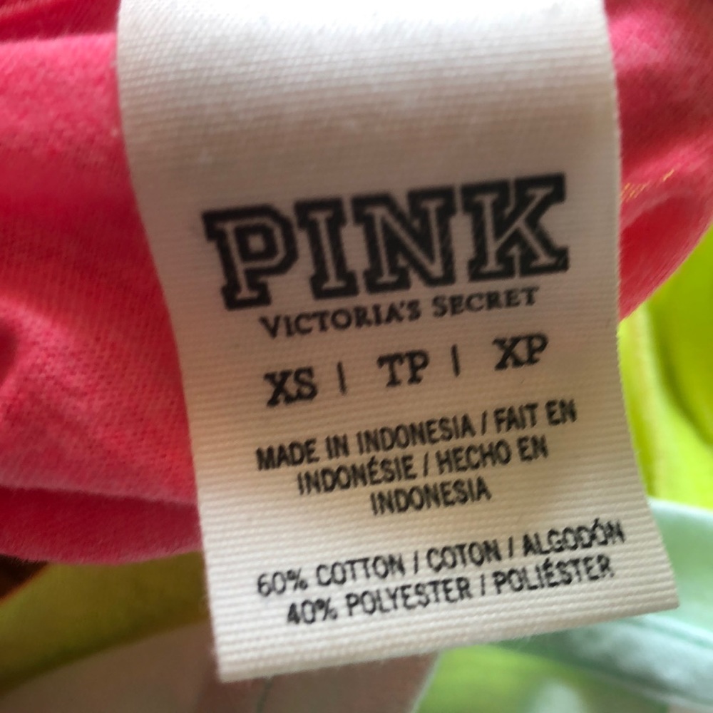 Bundle of PINK by Victoria’s Secret tank tops - Picture 7 of 7